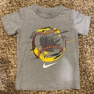 Boys Nike t-shirt